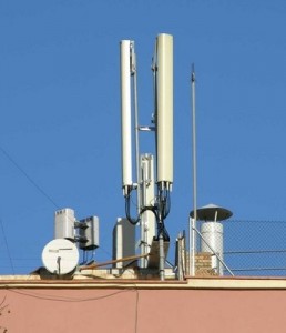 1-Antenes_telefonia_m_bil_Jordi_G_mez